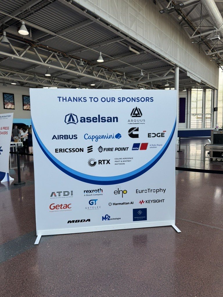 Mur des sponsors d'Eurosatory 2026, avec Aselsan en première position